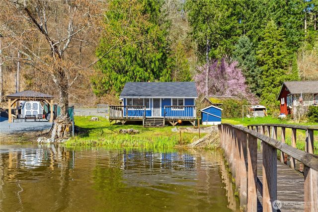 39201 Orville Road E, Eatonville, WA 98328