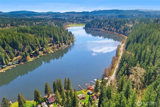 39201 Orville Road E, Eatonville, WA 98328