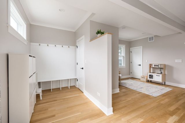 7642 Adams Street, Forest Park, IL 60130
