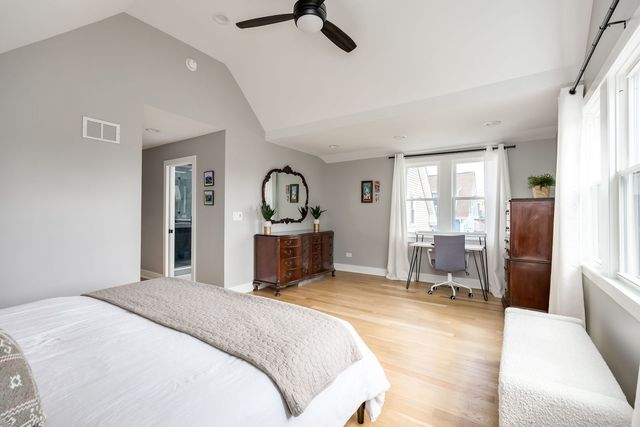 7642 Adams Street, Forest Park, IL 60130