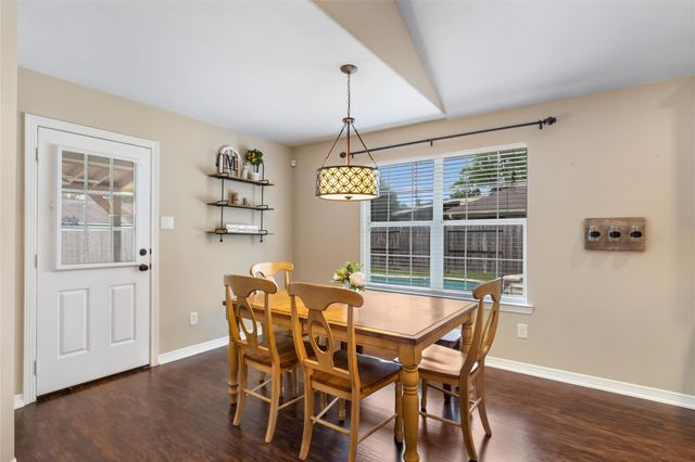 735 Broad Ripple Drive, Houston, TX 77336