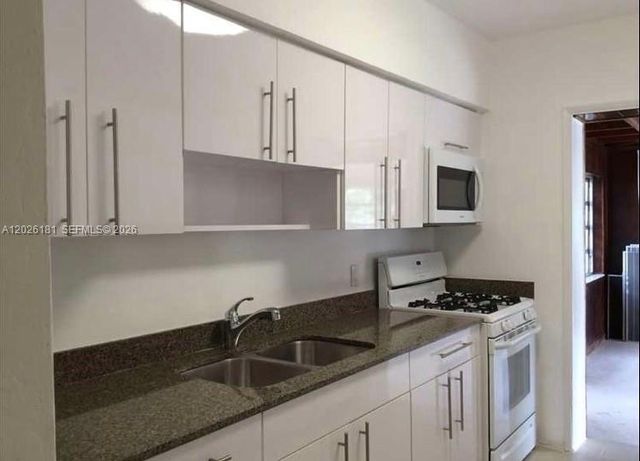 730 NE 139 Street, North Miami, FL 33161