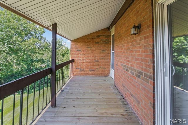 1984 Green Glen Drive 301, Kirkwood, MO 63122