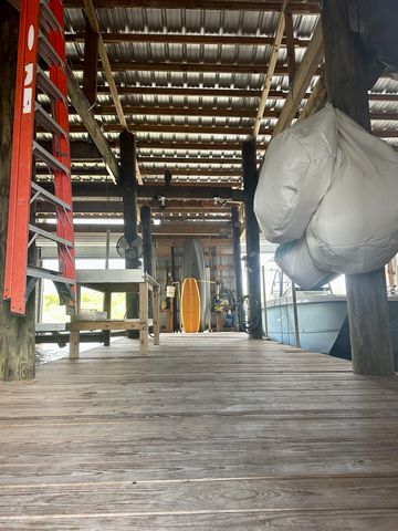 1125 Four Point Rd, Dulac, LA 70353