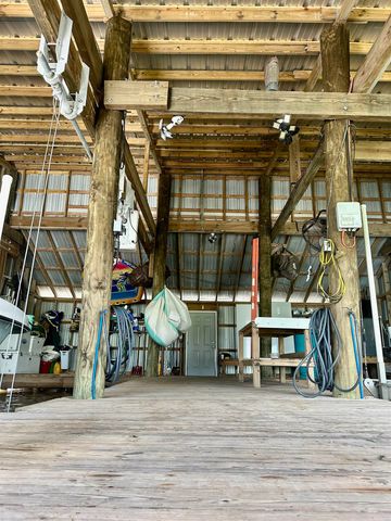 1125 Four Point Rd, Dulac, LA 70353