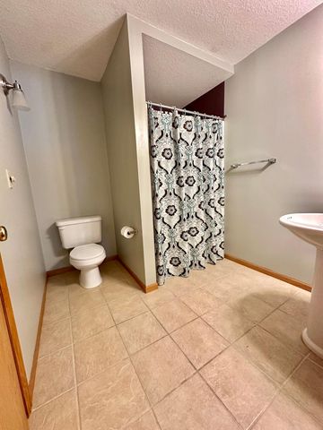 23582 Eidelweiss Street NW, Saint Francis, MN 55070