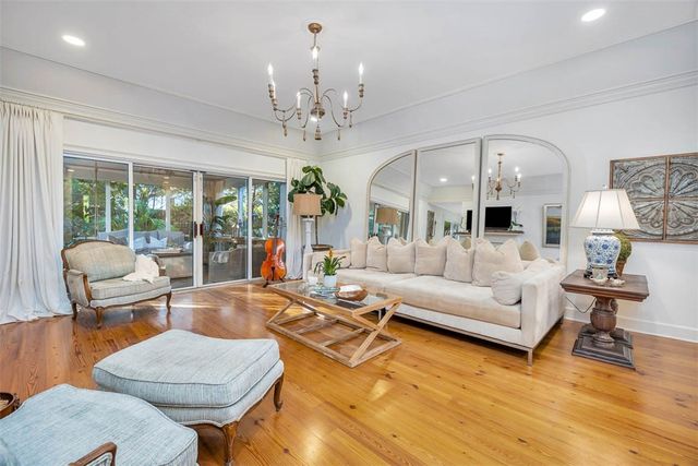 105 Biltmore, St Simons Island, GA 31522