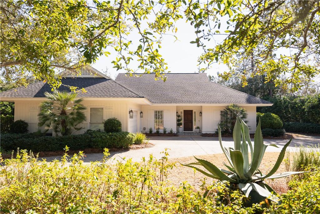 105 Biltmore, St Simons Island, GA 31522