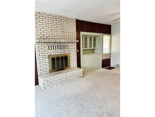 913 Nw ELLIS Ave, Pendleton, OR 97801