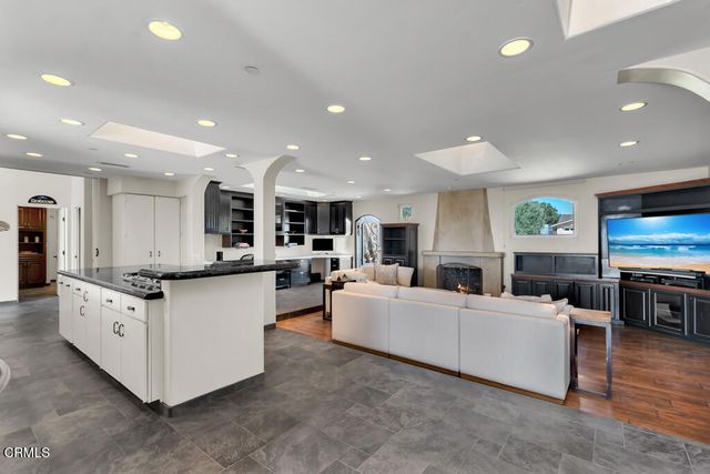 3181 Goldenspur Drive, Camarillo, CA 93010