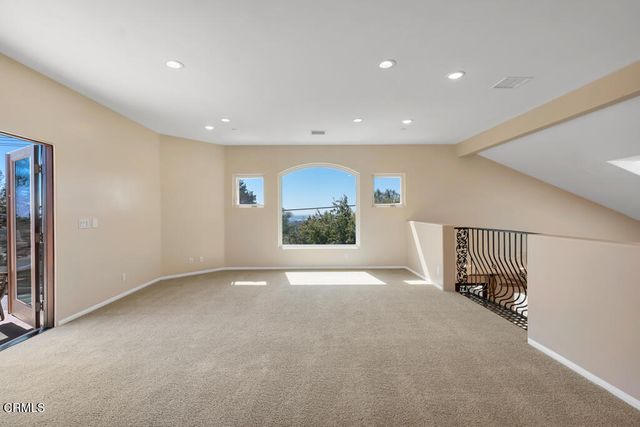 3181 Goldenspur Drive, Camarillo, CA 93010