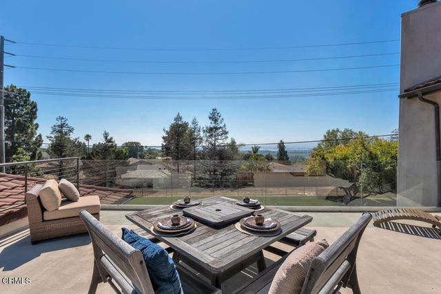 3181 Goldenspur Drive, Camarillo, CA 93010