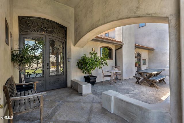 3181 Goldenspur Drive, Camarillo, CA 93010