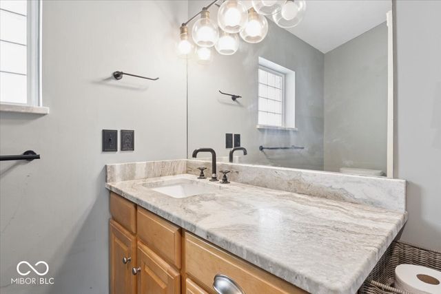 921 E Main Street, Greenfield, IN 46140