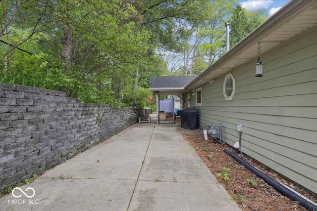 921 E Main Street, Greenfield, IN 46140
