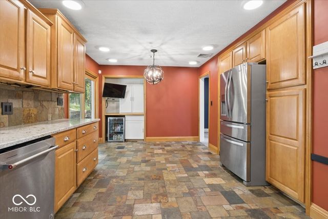921 E Main Street, Greenfield, IN 46140