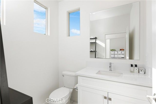 107 Terrapin, Irvine, CA 92618