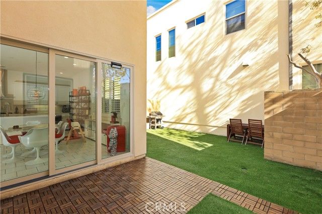 107 Terrapin, Irvine, CA 92618