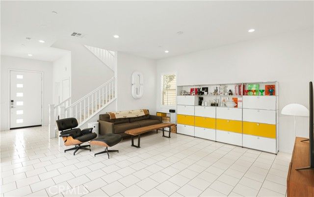 107 Terrapin, Irvine, CA 92618