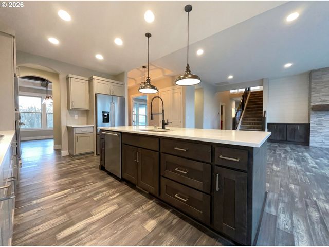 11712 Nw 15TH Ave, Vancouver, WA 98685