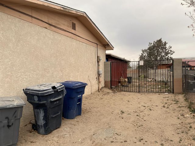 10203 Del Rey Road SW, Albuquerque, NM 87121