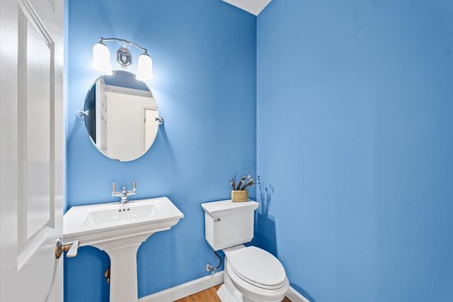 4 Foxtrot Lane, Monticello, IL 61856