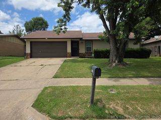 16619 E Admiral Boulevard, Tulsa, OK 74116