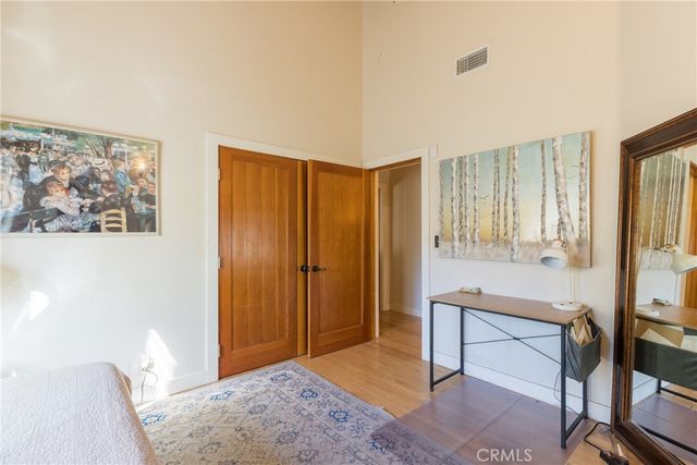 2305 Sugarloaf Drive, Agoura Hills, CA 91301