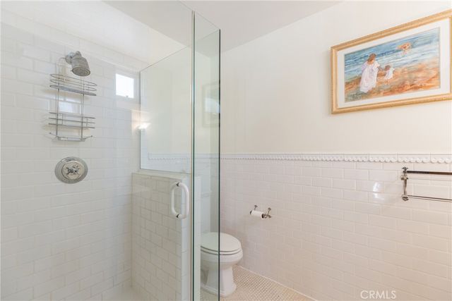 2305 Sugarloaf Drive, Agoura Hills, CA 91301