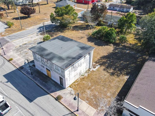 LINCOLN AVENUE W, Lake Wales, FL 33853
