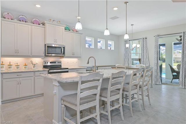 18237 Everson Miles CIR, North Fort Myers, FL 33917