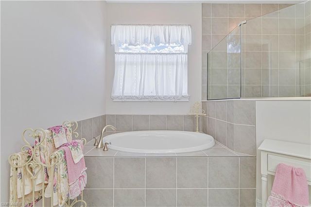 18237 Everson Miles CIR, North Fort Myers, FL 33917