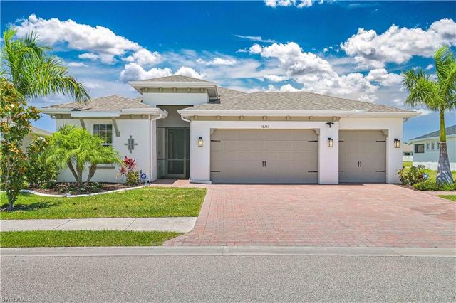 18237 Everson Miles CIR, North Fort Myers, FL 33917