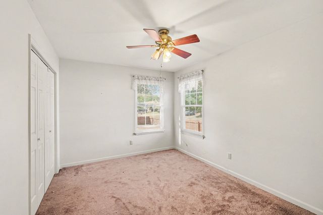 2500 Park Green Ln, Old Hickory, TN 37138