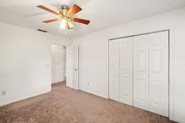 2500 Park Green Ln, Old Hickory, TN 37138