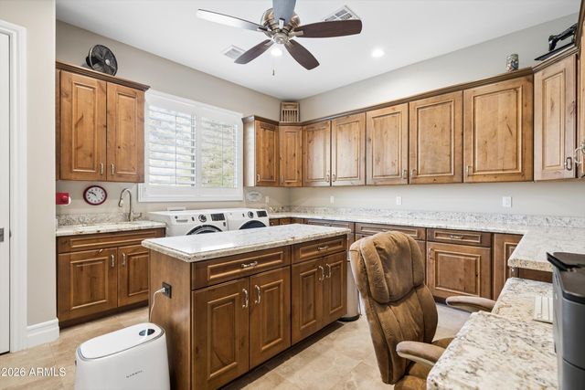 34157 N MIRAGE Court, San Tan Valley, AZ 85144
