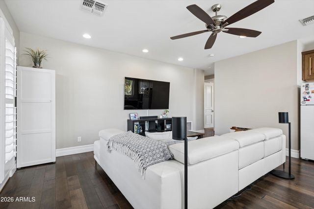 34157 N MIRAGE Court, San Tan Valley, AZ 85144