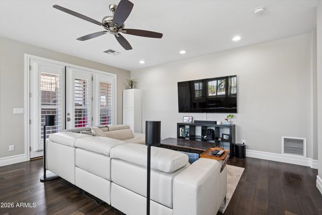 34157 N MIRAGE Court, San Tan Valley, AZ 85144