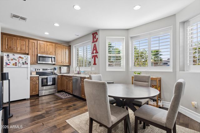 34157 N MIRAGE Court, San Tan Valley, AZ 85144