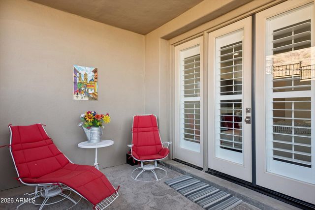 34157 N MIRAGE Court, San Tan Valley, AZ 85144