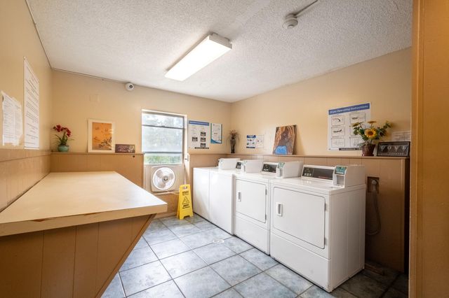 3660 Inverrary Drive 3q, Lauderhill, FL 33319