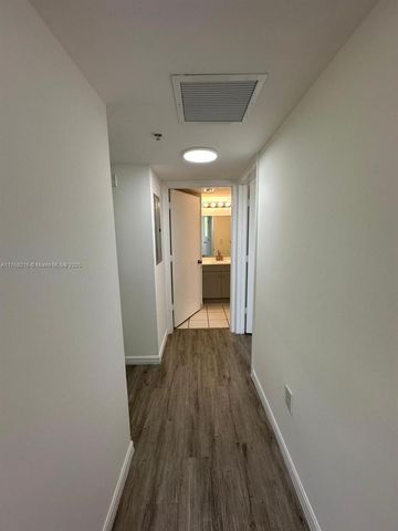 17602 NW 25th Ave 304, Miami Gardens, FL 33056