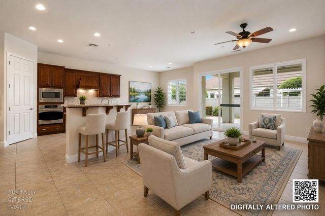 2452 W Belle Glade Ln, Manteca, CA 95336