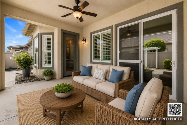 2452 W Belle Glade Ln, Manteca, CA 95336
