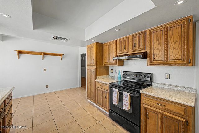 2767 N Desert Avenue, Tucson, AZ 85712