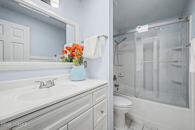 2767 N Desert Avenue, Tucson, AZ 85712
