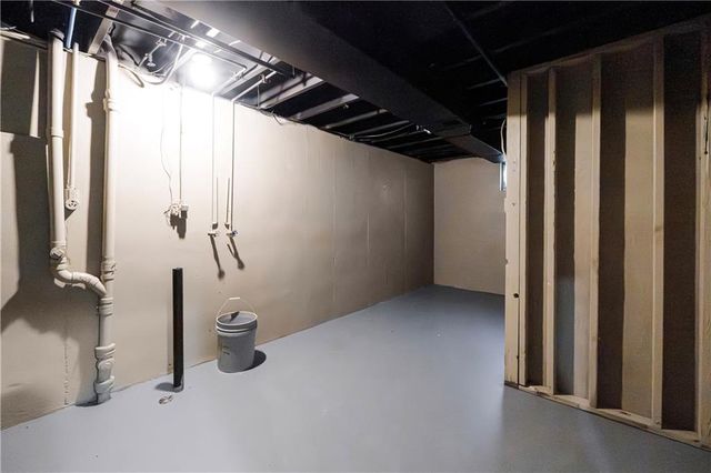 6204 E 109th Street, Kansas City, MO 64134