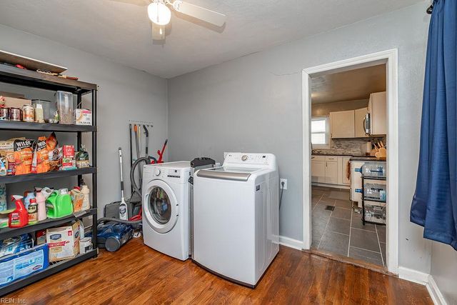 31 Warren DR, Portsmouth, VA 23701