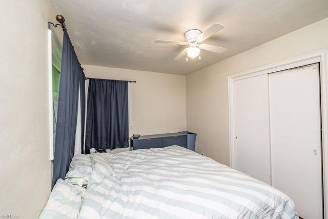 31 Warren DR, Portsmouth, VA 23701