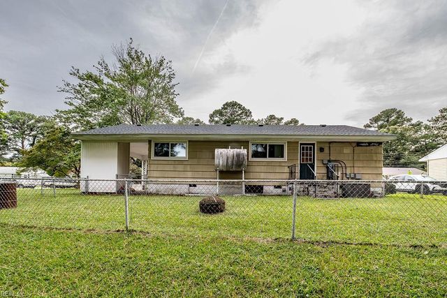 31 Warren DR, Portsmouth, VA 23701